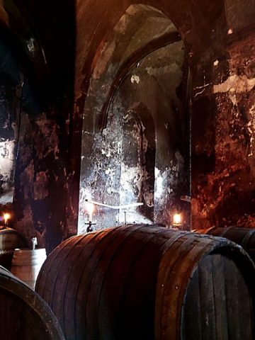 Gisela Manthe – Weinkeller