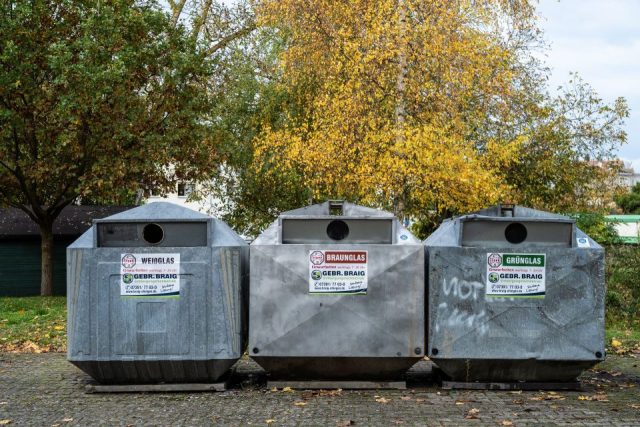 Jochen Lichtenthäler – Weinende
