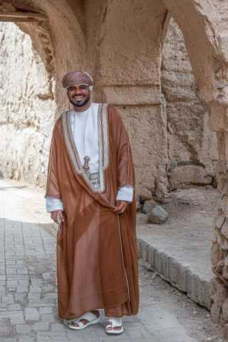 Ulrich Maier-Harth: Oman, Bräutigam vor der Hochzeitsfeier