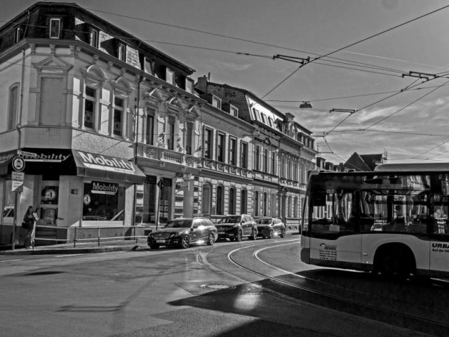 Jürgen Ries: Strassenflucht