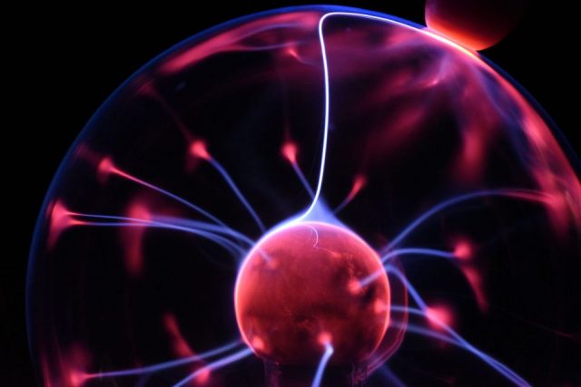 Rudi Rogalla: Plasma-Kugel_1